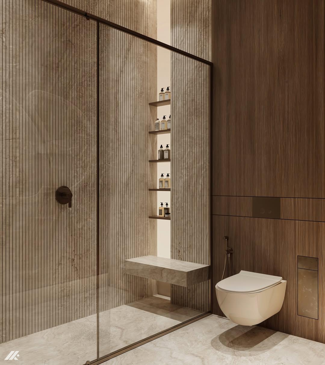 Dusche mit Lamellenholz und Travertin
